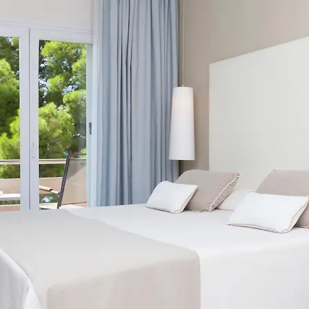 Hotel Canyelles Platja