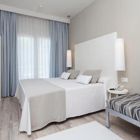 Canyelles Platja 4* Roses