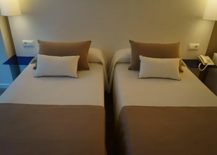 Hotel Canyelles Platja